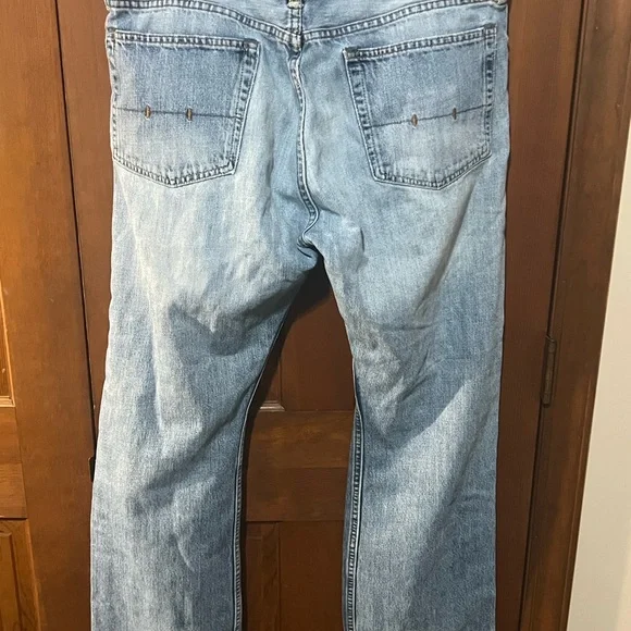 Vintage Polo by Ralph Lauren Relaxed Blue Jeans with Distressed Vintage Wash - Picture 6 of 7